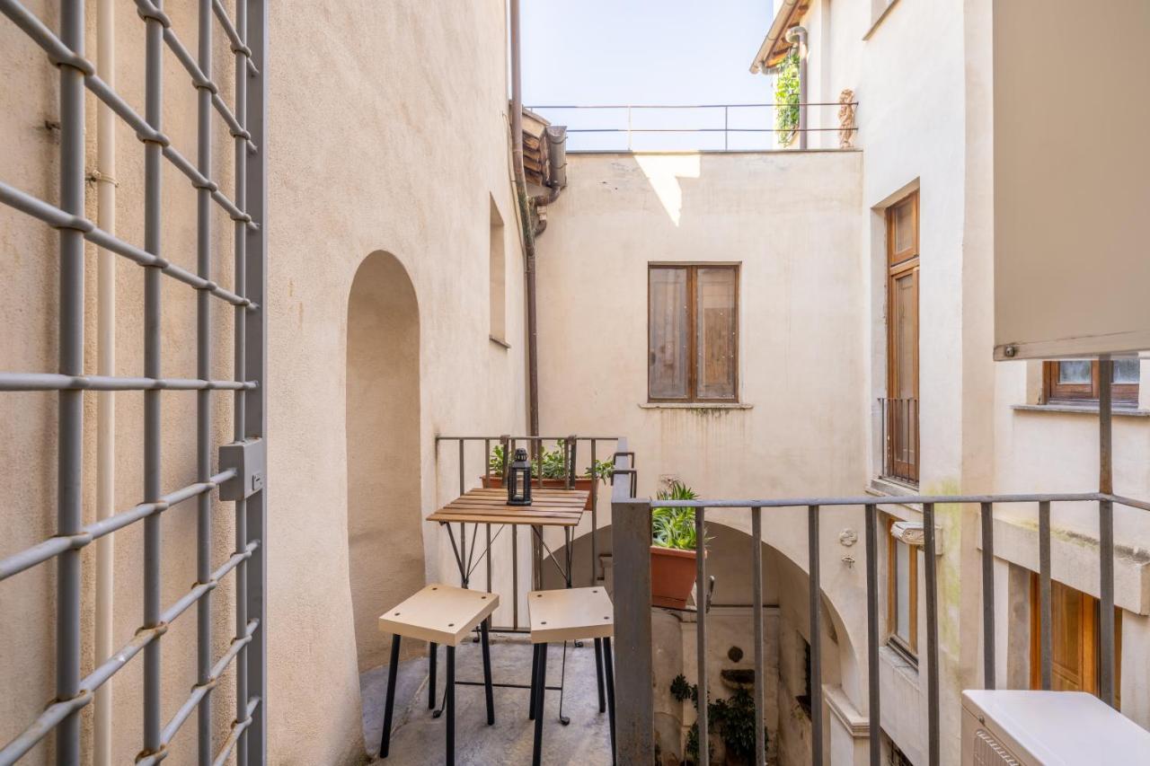 Апартаменты Little Sweet Trastevere Рим Экстерьер фото